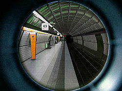 „Tunnelblick“, Bildlizenz siehe unten